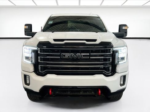 Used 2022 GMC Sierra 2500 AT4 AWD/4WD image 2