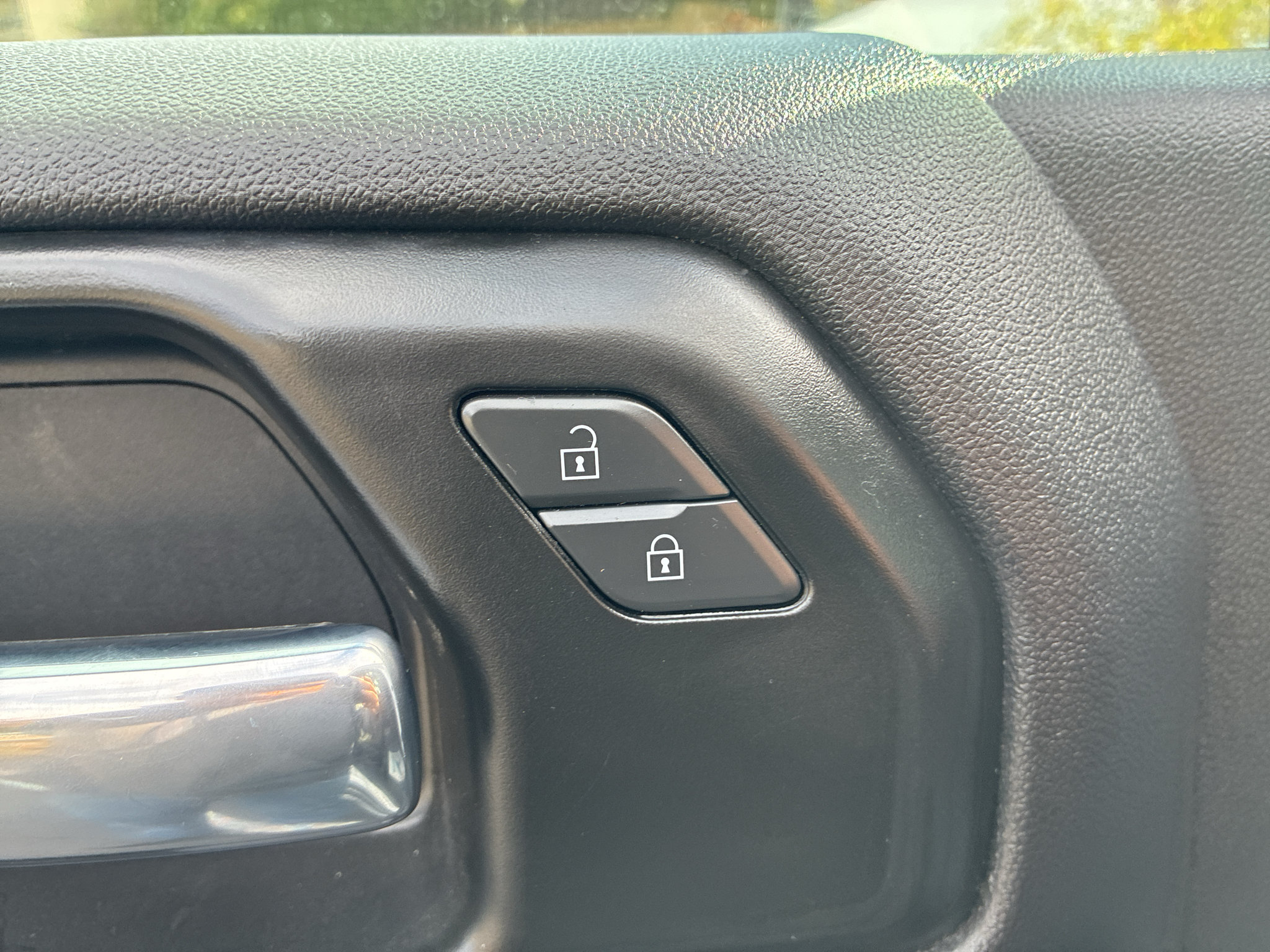 Used 2025 Chevrolet Silverado 1500 W/T RWD image 21