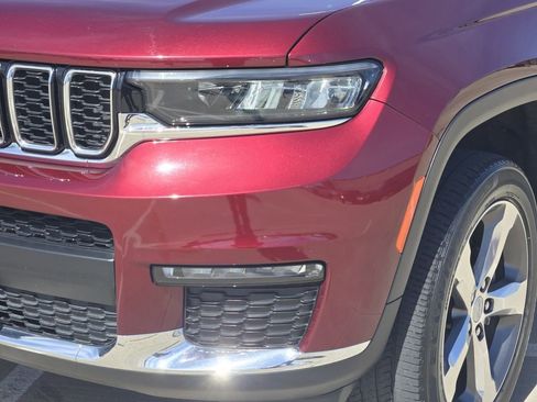 Used 2021 Jeep Grand Cherokee L Limited image 10