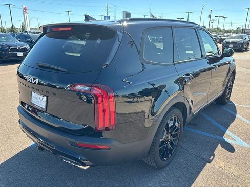 Used 2022 Kia Telluride SX w/ SX Prestige Package AWD/4WD image 5