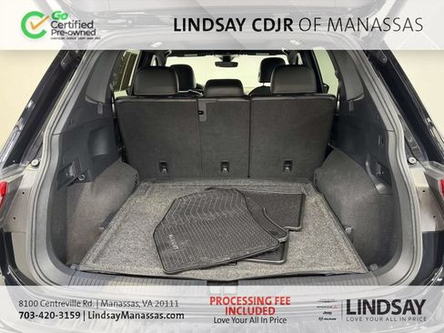 Used 2024 Volkswagen Tiguan SE R-Line AWD/4WD image 15