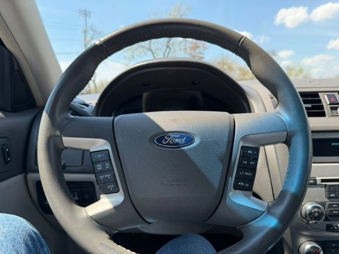 Used 2011 Ford Fusion Hybrid image 13