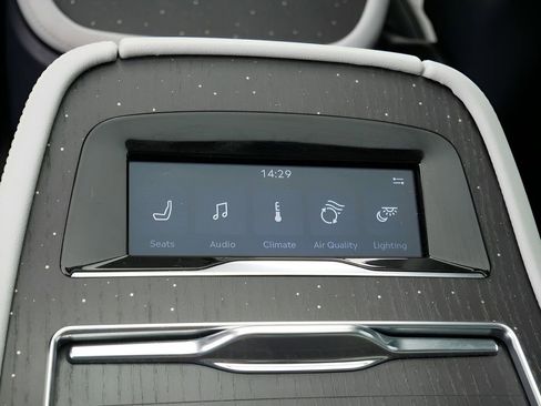 Certified 2025 Lincoln Navigator L Black Label w/ Black Label Special Edition image 15