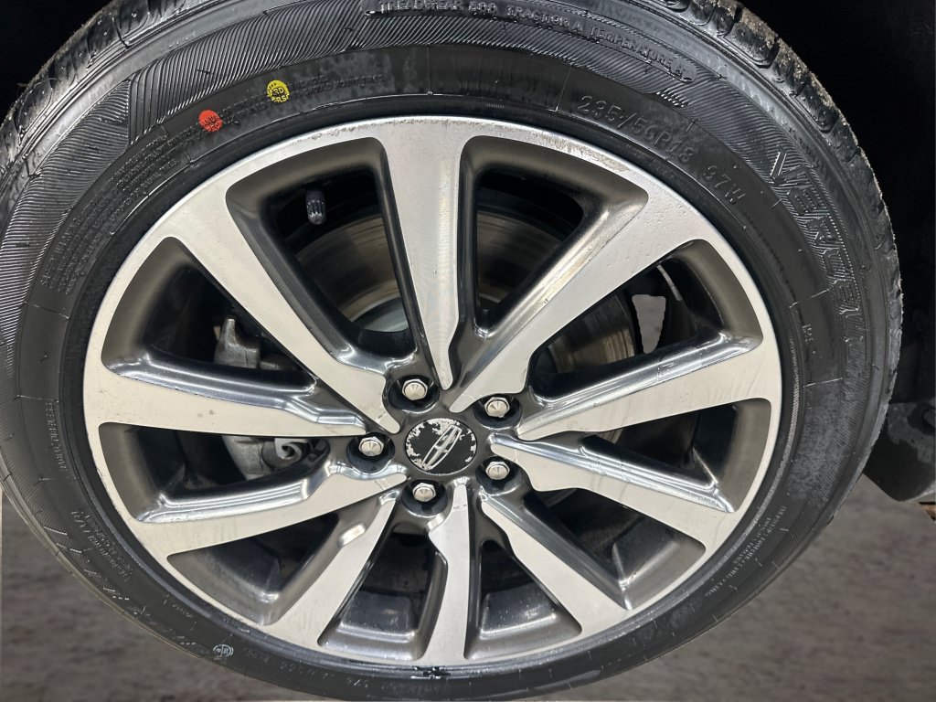 Used 2019 Lincoln MKC Reserve w/ MKC Climate Package AWD/4WD image 18