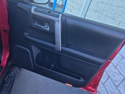 Used 2020 Toyota 4Runner SR5 Premium image 22