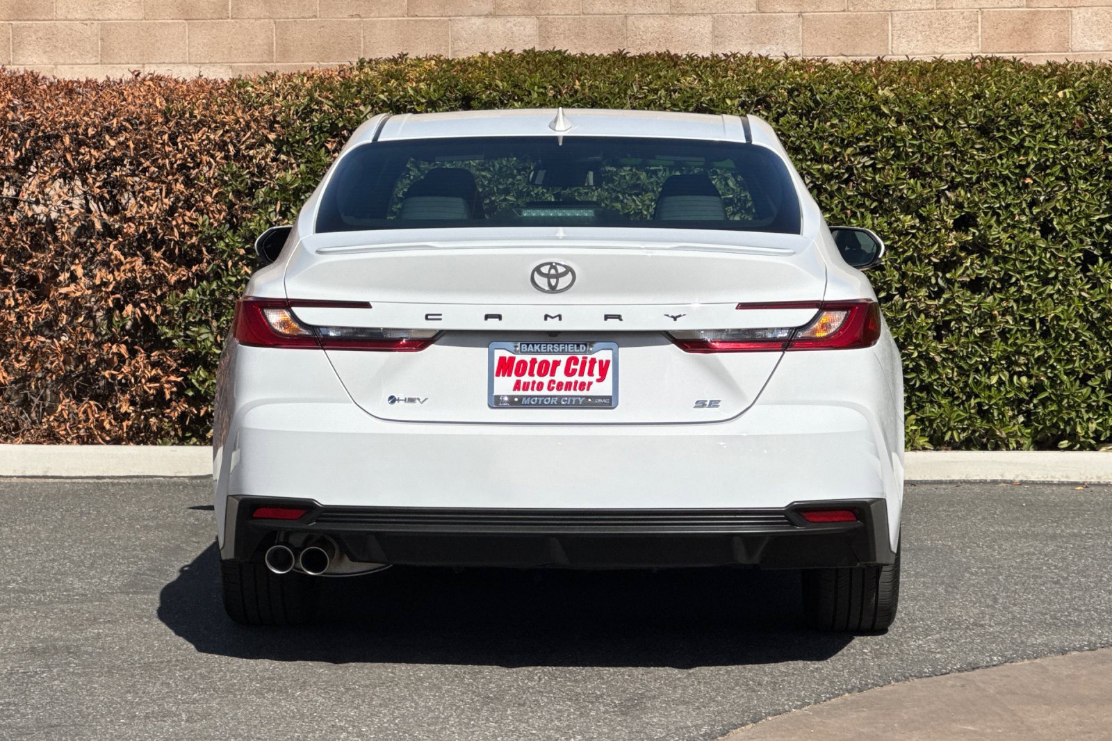 Used 2026 Toyota Camry SE FWD image 5