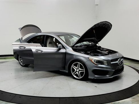 Used 2015 Mercedes-Benz CLA 250 image 10