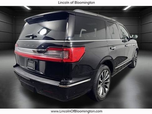Used 2019 Lincoln Navigator Select AWD/4WD image 7