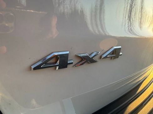 Used 2014 Jeep Grand Cherokee Limited image 5