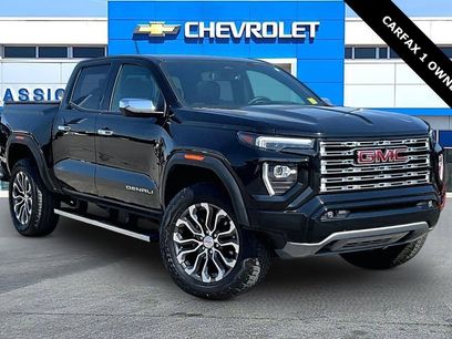 Used 2025 GMC Canyon Denali