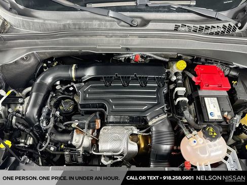 Used 2022 Jeep Renegade Latitude w/ Convenience Group AWD/4WD image 29