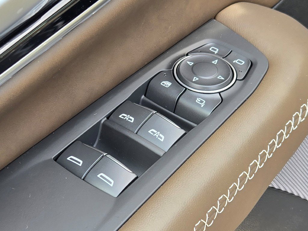New 2027 GMC Yukon Denali Ultimate w/ LPO, Floor Liner Package AWD/4WD image 40