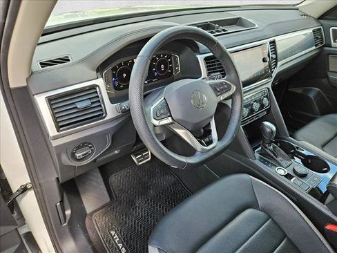 Used 2022 Volkswagen Atlas SEL Premium AWD/4WD image 10