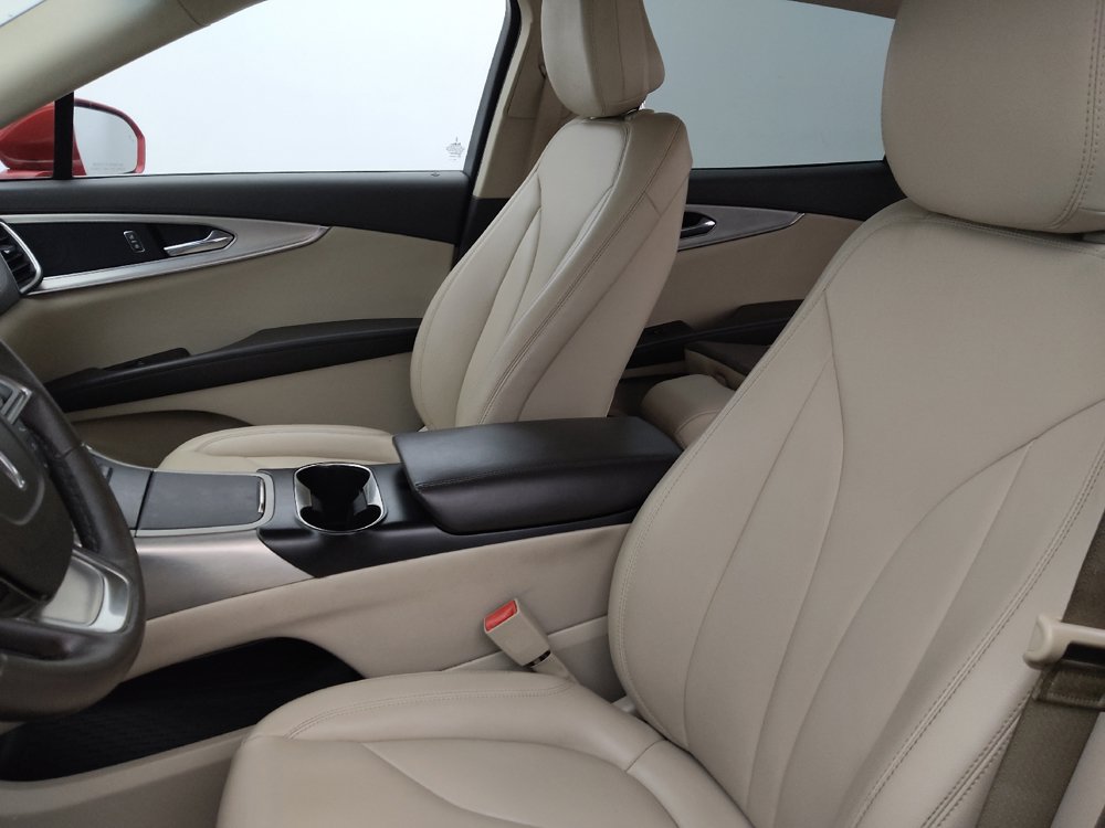 Used 2020 Lincoln Nautilus FWD image 17