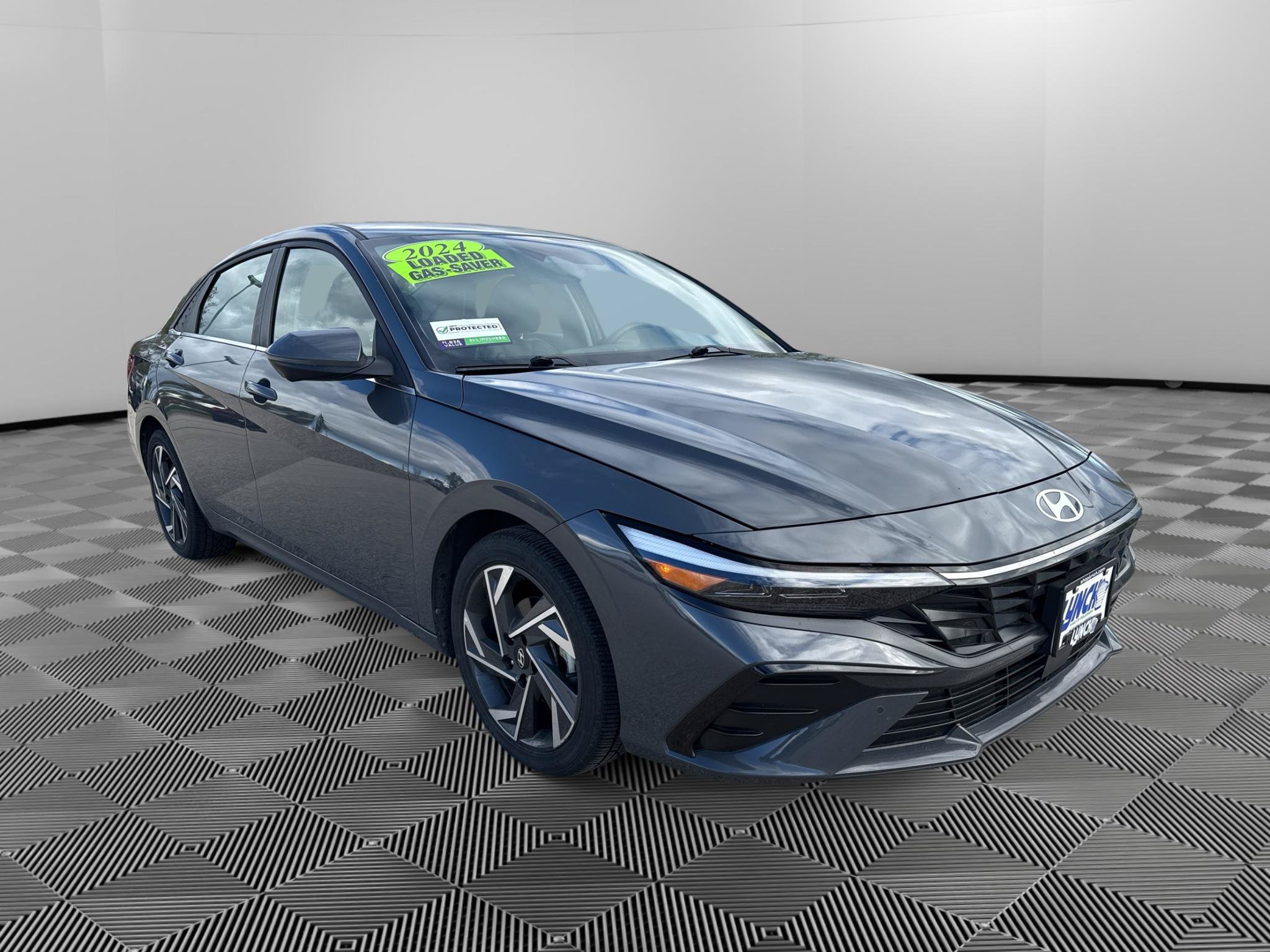 Used 2024 Hyundai Elantra Limited FWD image 6