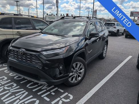 Used 2025 Toyota RAV4 Limited w/ Weather Package AWD/4WD image 3