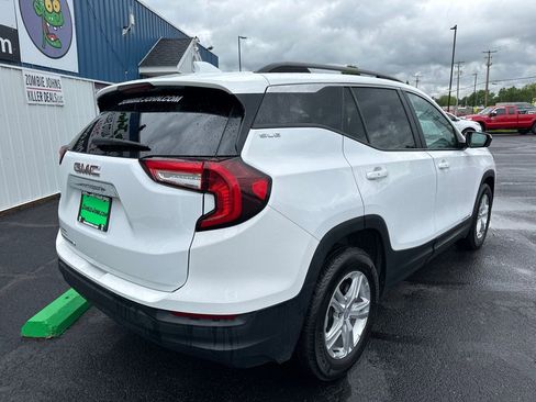 Used 2022 GMC Terrain SLE w/ Driver Convenience Package FWD image 7