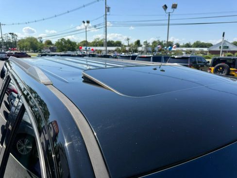 Used 2020 Chevrolet Suburban LT w/ Luxury Package AWD/4WD image 70