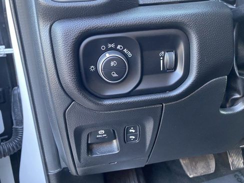 Certified 2025 RAM 1500 Big Horn image 15