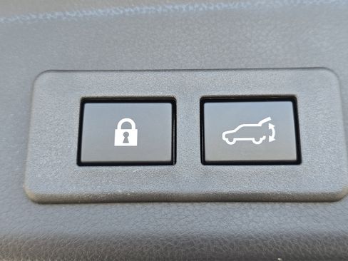 New 2025 Subaru Ascent Bronze Edition image 17