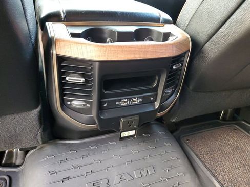 Used 2022 RAM 3500 Limited AWD/4WD image 16