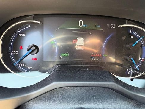 Used 2021 Toyota RAV4 XSE image 10