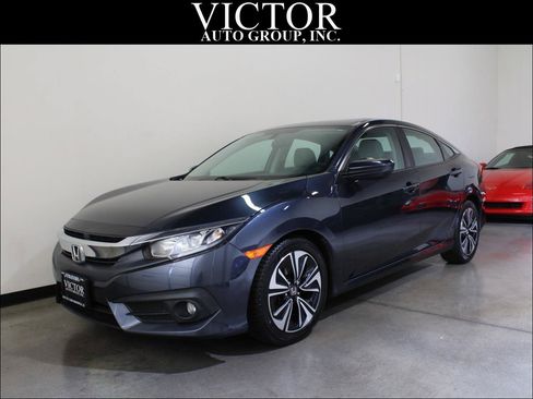 Used 2018 Honda Civic EX-T image 4
