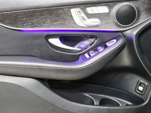 Certified 2022 Mercedes-Benz GLC 300 image 21