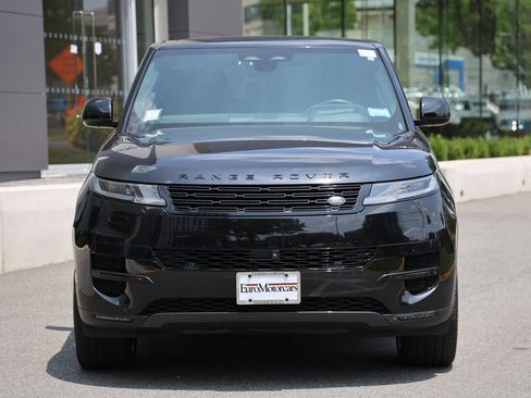 Used 2024 Land Rover Range Rover Sport SE AWD/4WD image 5