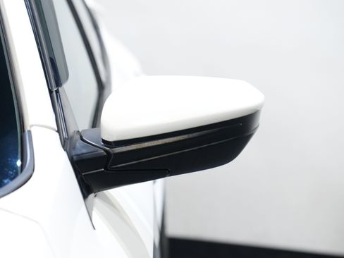 Used 2018 Honda Civic Type R image 11