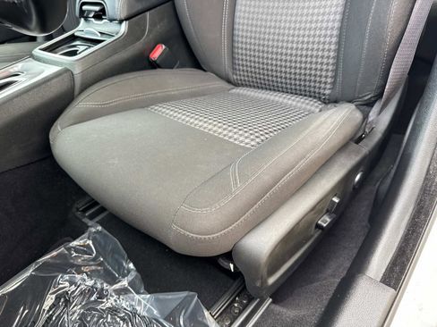 Certified 2023 Dodge Charger SXT image 19