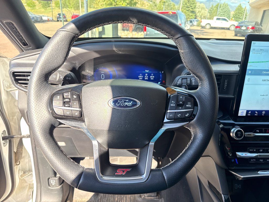 Used 2023 Ford Explorer ST w/ Equipment Group 401A AWD/4WD image 13
