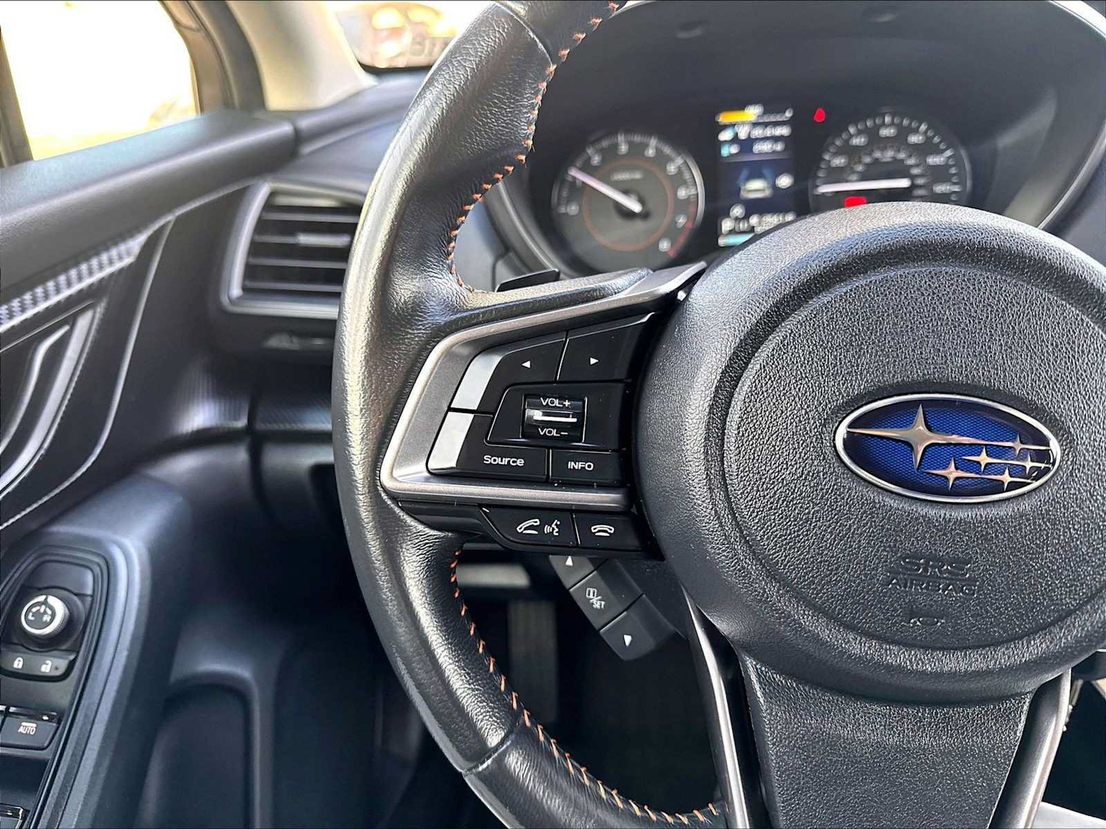 Used 2022 Subaru Crosstrek 2.0i Premium AWD/4WD image 19