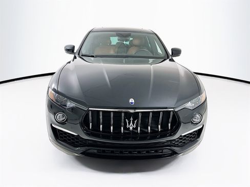 Used 2022 Maserati Levante GT image 2