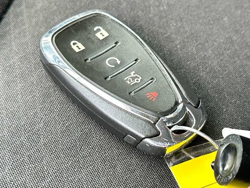 Used 2025 Chevrolet Malibu LS FWD image 29