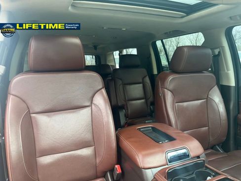 Used 2018 Chevrolet Suburban Premier image 42