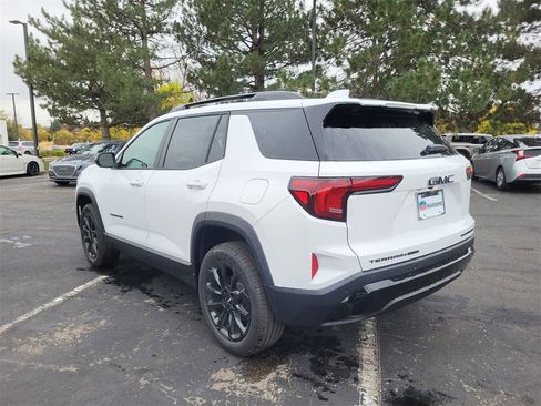 New 2026 GMC Terrain Elevation w/ Elevation Premium Package image 4