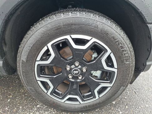 Certified 2025 Ford Bronco Sport Outer Banks w/ Outer Banks Tech Package+ image 8