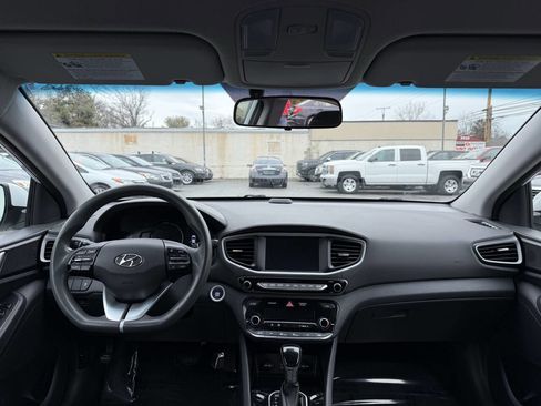 Used 2019 Hyundai Ioniq Blue image 12