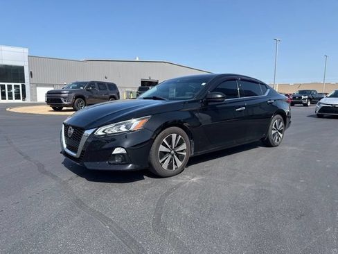Used 2020 Nissan Altima 2.5 SL FWD image 3