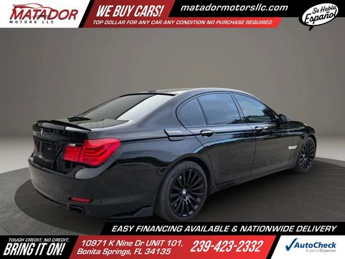 Used 2009 BMW 750i w/ Sport Pkg RWD image 5