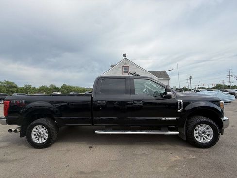 Used 2019 Ford F250 XLT w/ Snow Plow Prep Package AWD/4WD image 7