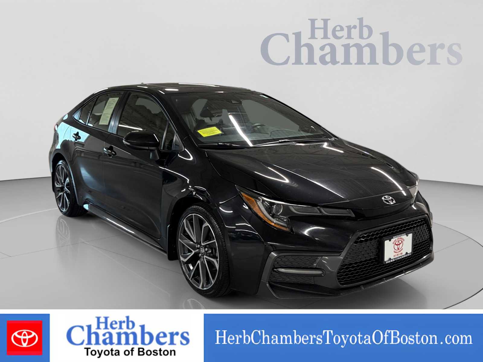 Used 2021 Toyota Corolla XSE w/ Advanced Lighting Package FWD image 1