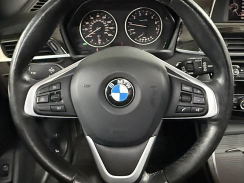 Used 2017 BMW X1 xDrive28i image 16