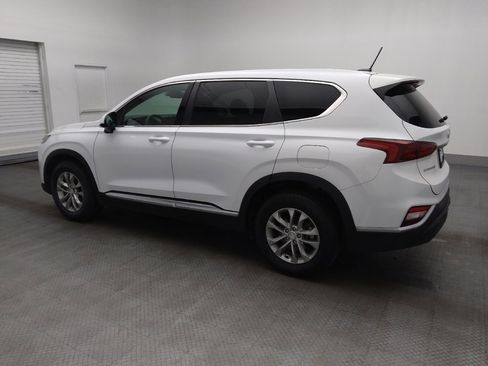 Used 2019 Hyundai Santa Fe SE image 3
