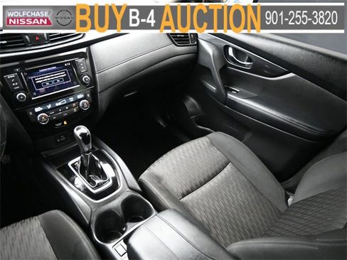 Used 2018 Nissan Rogue SV image 13