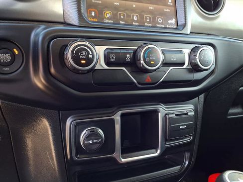 Used 2021 Jeep Wrangler Unlimited Sport image 14