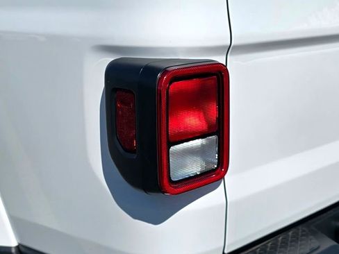 New 2026 Jeep Gladiator Mojave AWD/4WD image 30