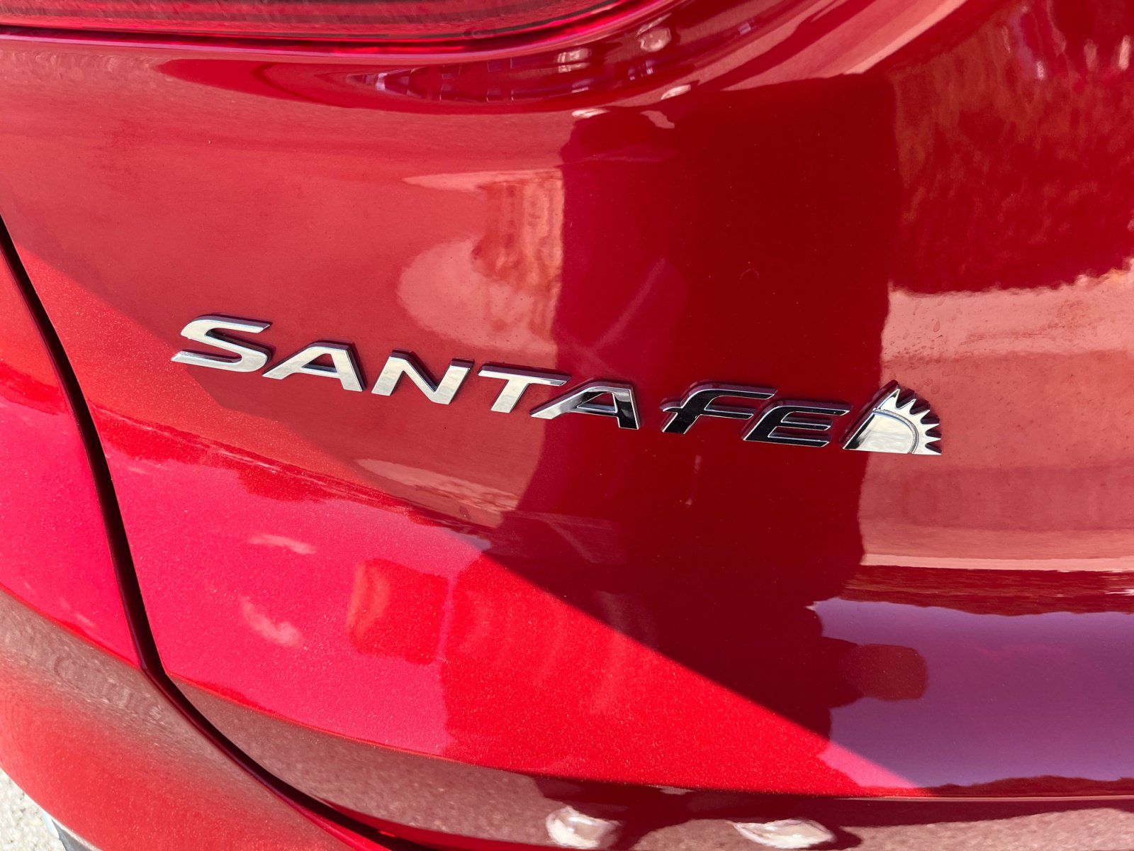Used 2023 Hyundai Santa Fe Limited w/ Cargo Package AWD/4WD image 24