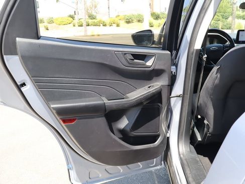 Used 2022 Ford Escape SE w/ Convenience Package FWD image 36
